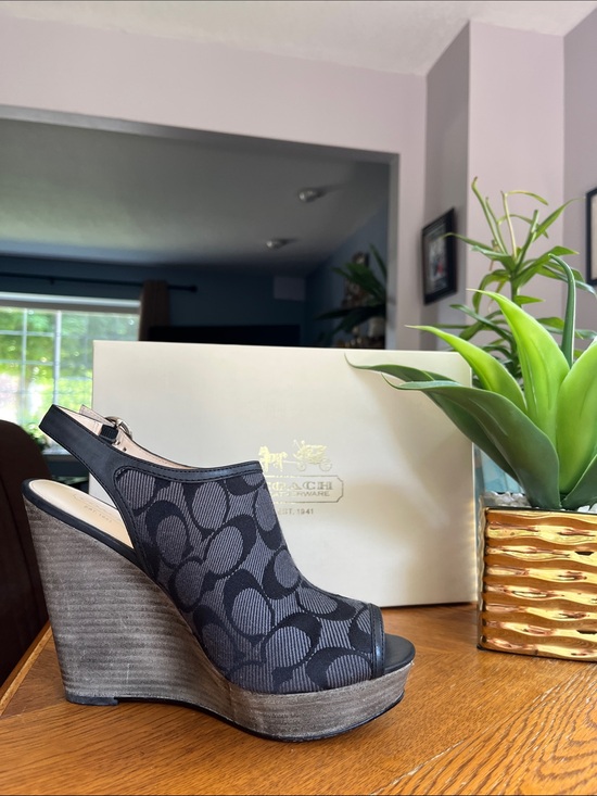 Coach Shoes - Coach Women’s Graph/Black Signature Canvas Platform Wedge Sandals Size 9 Width M
